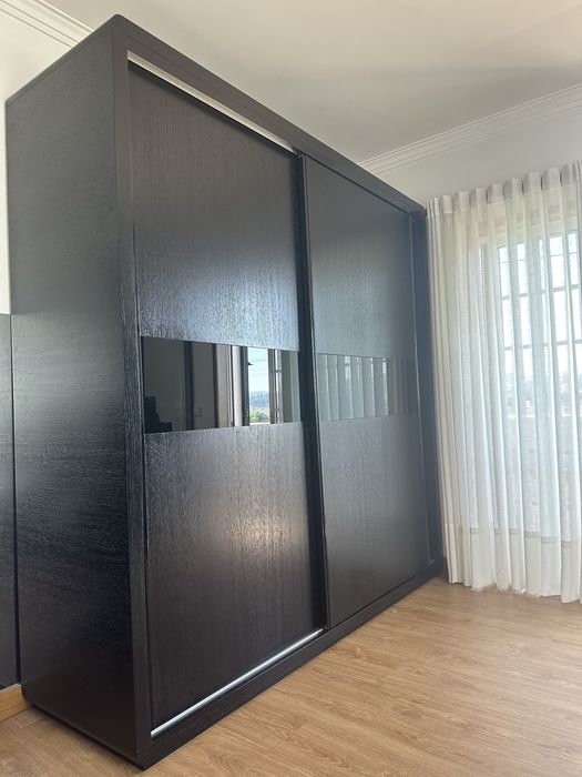 Vendo quarto completo e roupeiro