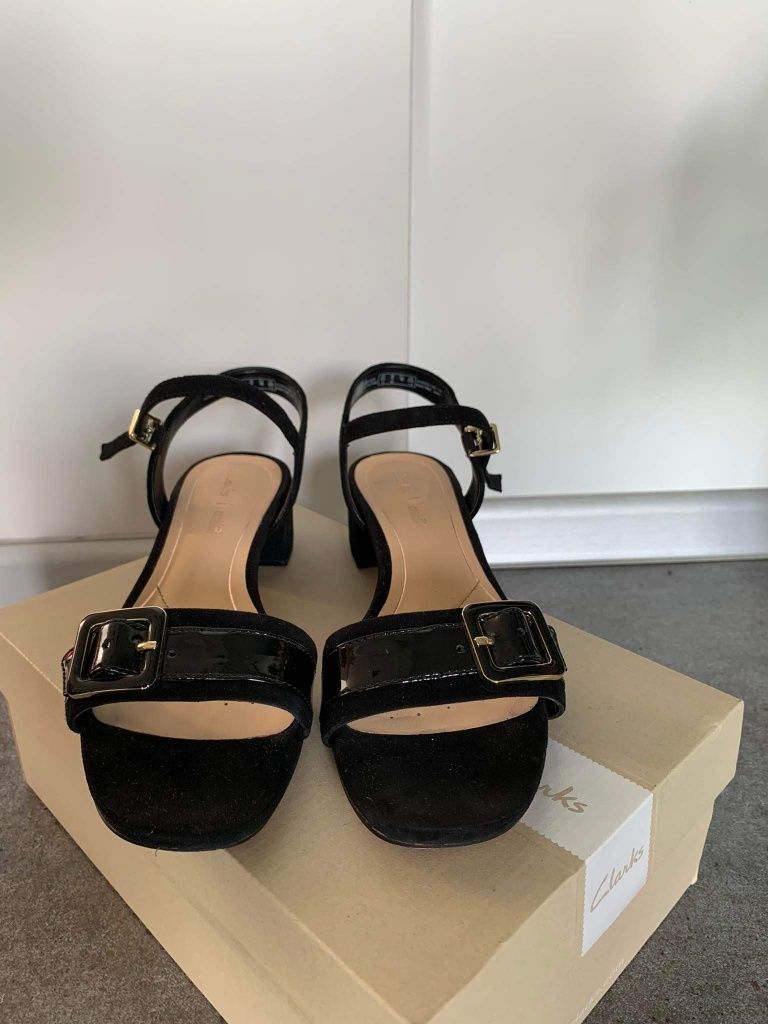 Clarks orabella shine clearance sandals