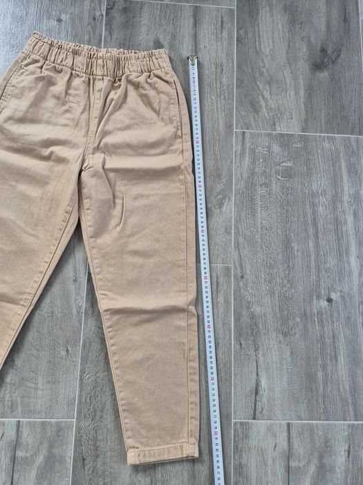 Jeansy dla dziewczynki r 146