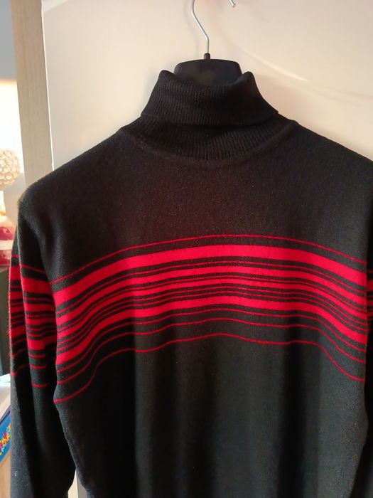 Wełniany czarny golf damski rozmiar L