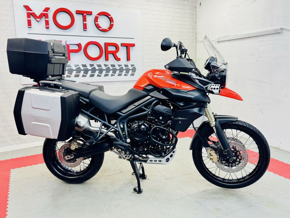 мотоцикл Triumph TIGER 800 XC в оригіналі тільки з Японії