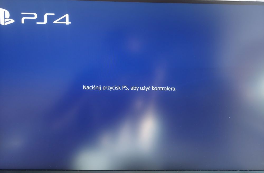 PlayStation 4 Slim 1TB w pełni sprawna