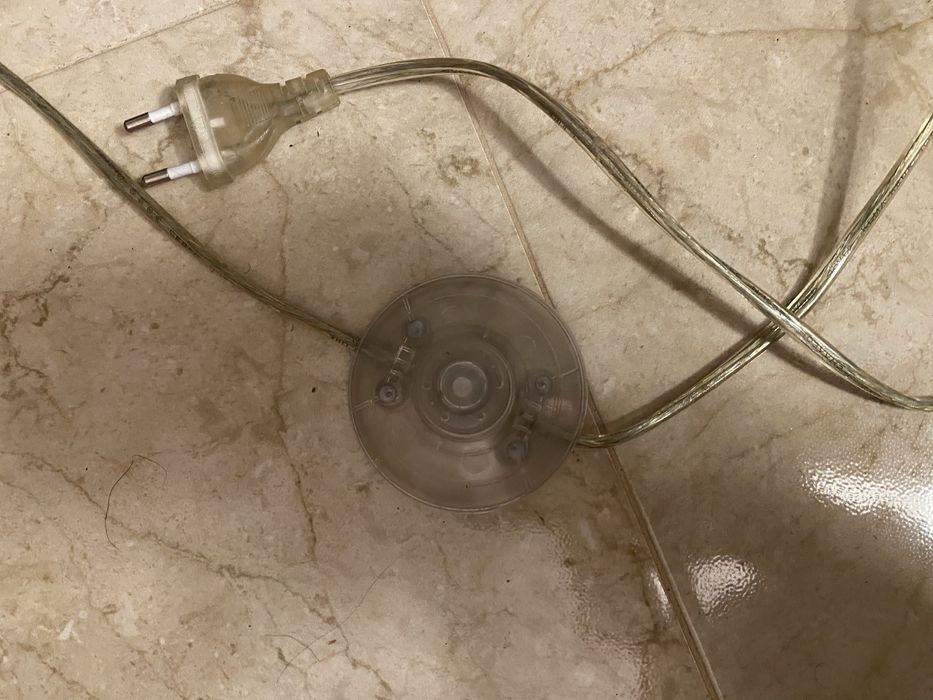 Candeeiro de pé em cristal