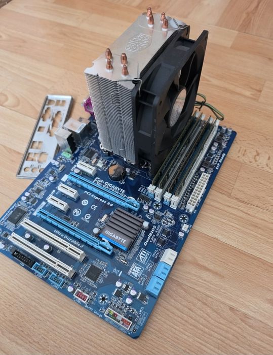 Intel i7-2600K 3.4-3.8ghz+память+Материнка  Мощний комплект 8потоків