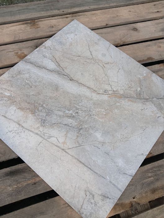 Плитка 60*60 беж і коричнева