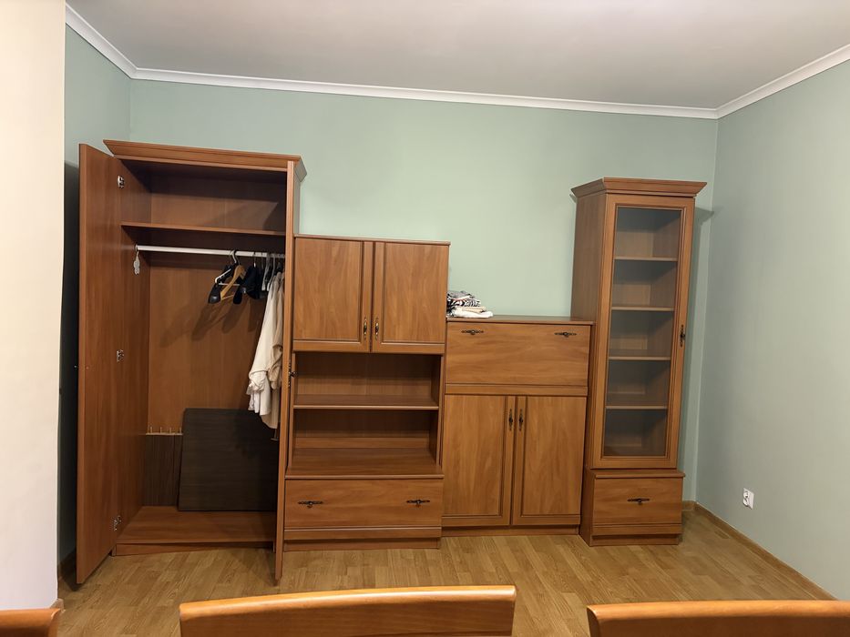 Komplet mebli zadbany