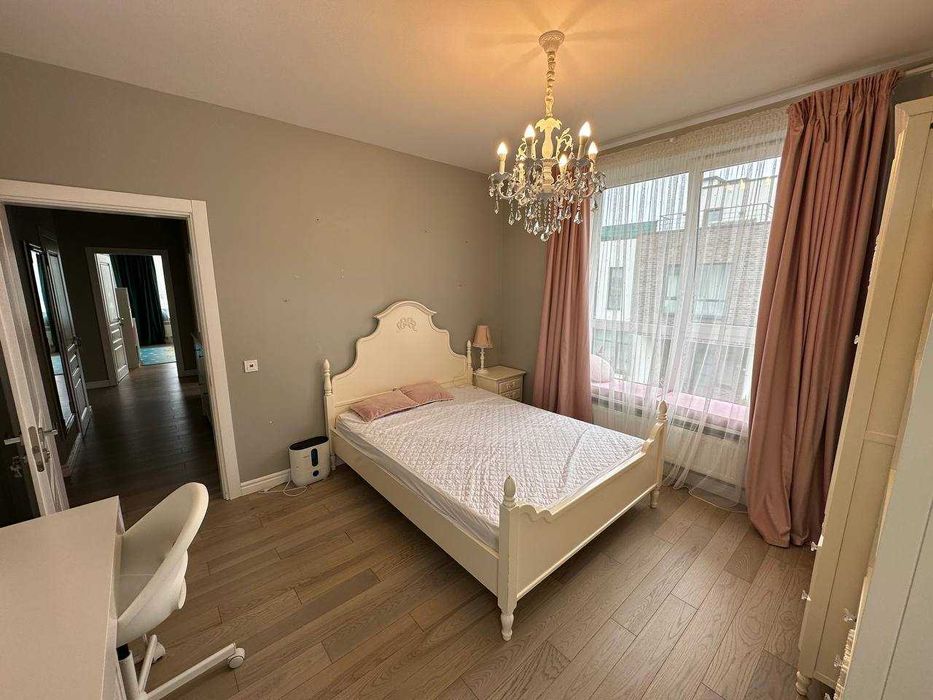 Продаж котеджу в селі Липники, КМ Липові Роси