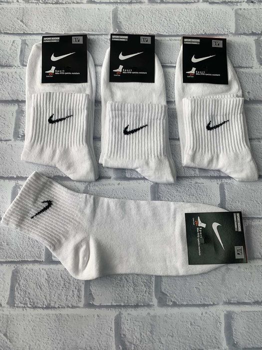 Середні шкарпетки Найк/Пума/Томмі. Мужские белые, яркие носки