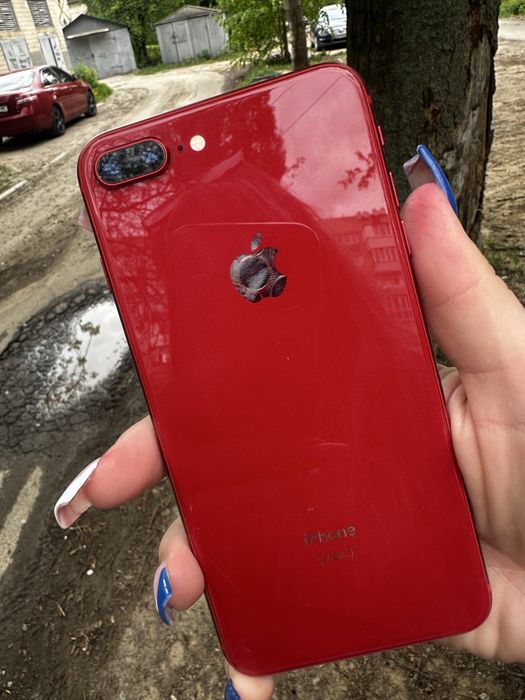 Телефон Apple 8 + на 256