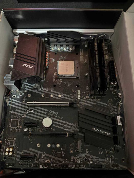 RYZEN 5 5600 conjunto MSI B550 A PRO , DDR4 BALLISTIX 16GB