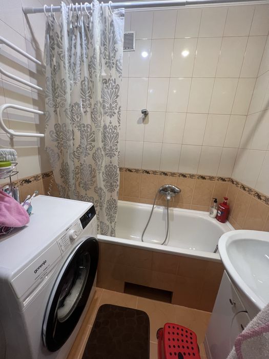 Продам 4-х кім квартиру