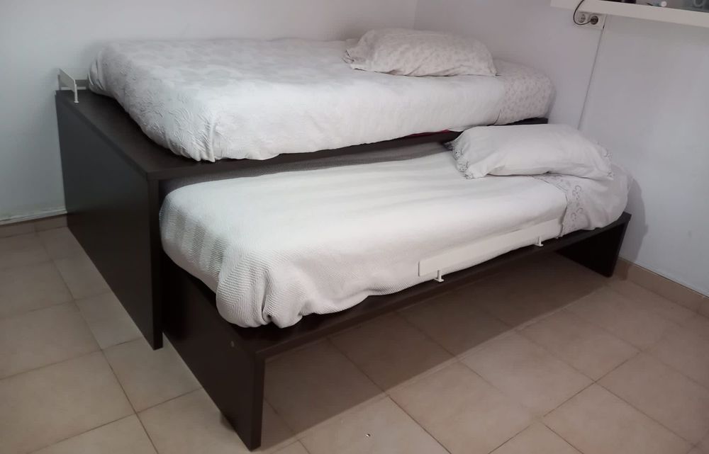 Cama estilo beliche