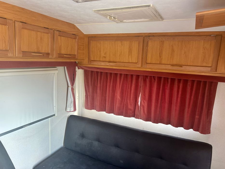 Caravana Grande – Ideal para Projeto Off-Grid