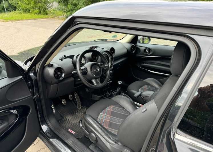 MINI Paceman R61 Бампер передній Разборка