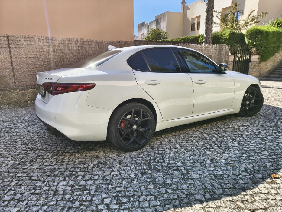 Giulia 2.2 Diesel Sprint AT8 (2020) – Nacional – Look Veloce — photo 3