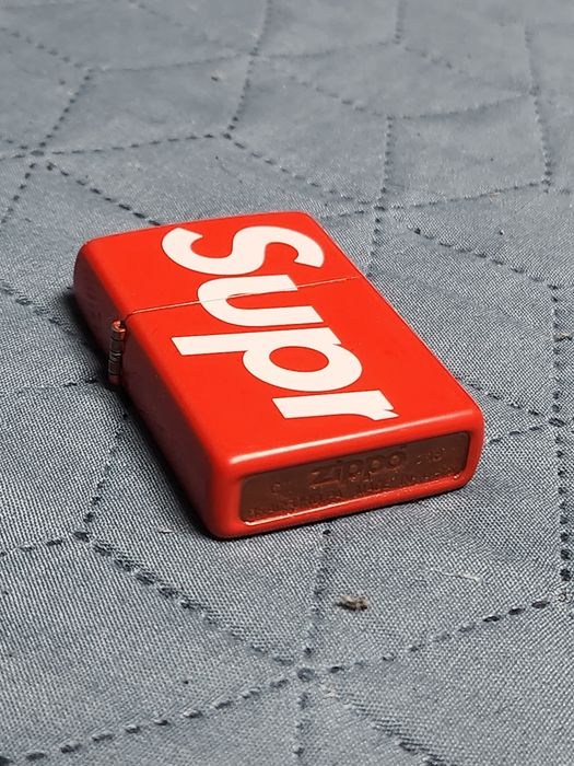 Zippo x supreme zapalniczka