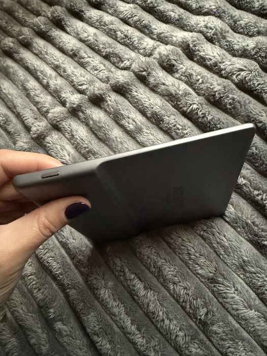 Электронная книга Amazon Kindle Oasis 9th