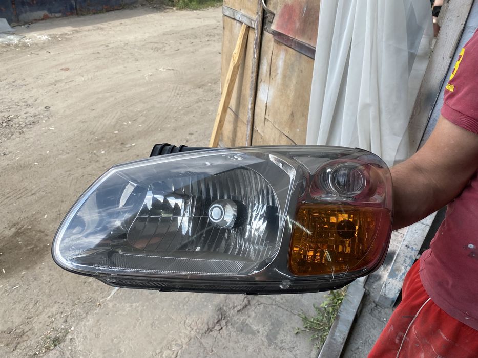 разборка  Kia Sorento d4 cb h1 запчасти рама капот головка