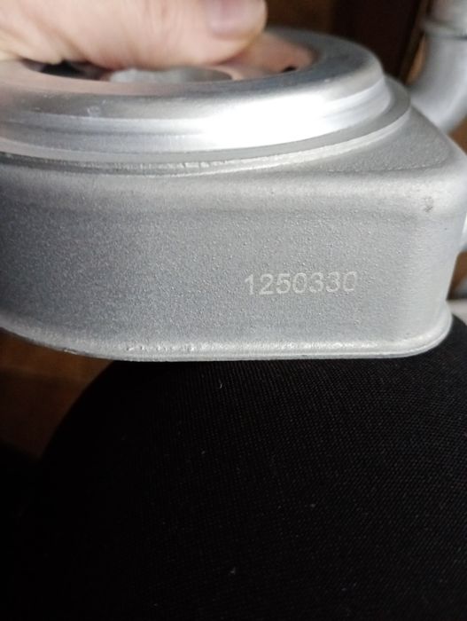 Chłodnica do oleju z uszczelką