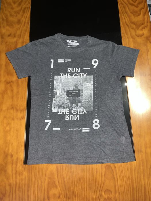 Pacote 6 t-shirts + 1 Camisola manga cumprida