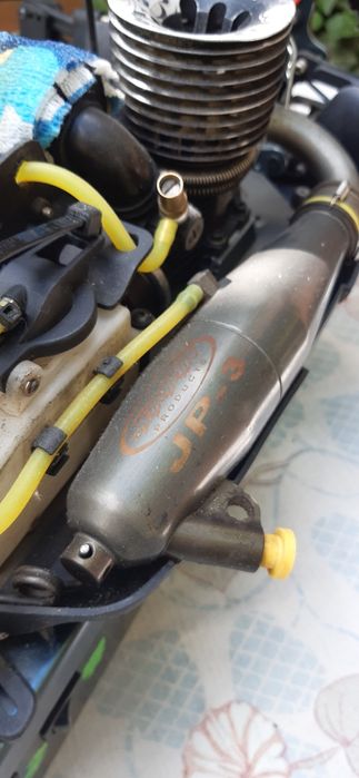 Zestaw zawodniczy model MugenSeiki MBX8 spalinowy