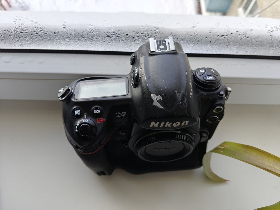Фотоапарат Nikon D3