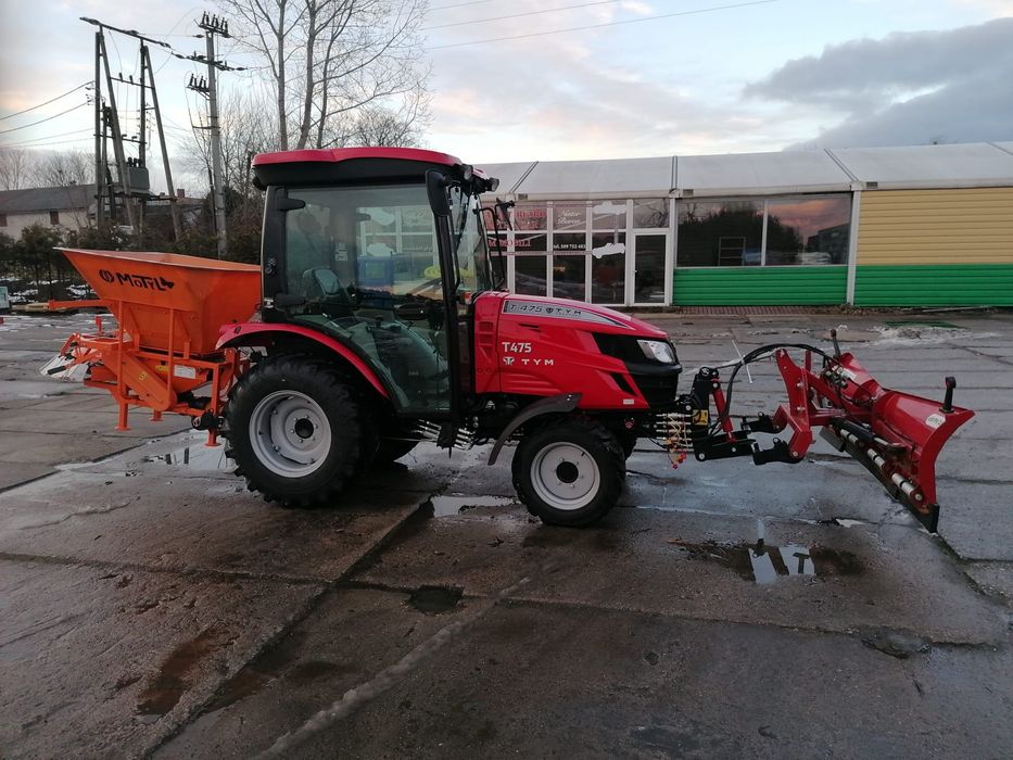 Ciagnik rolniczy Tym T-475