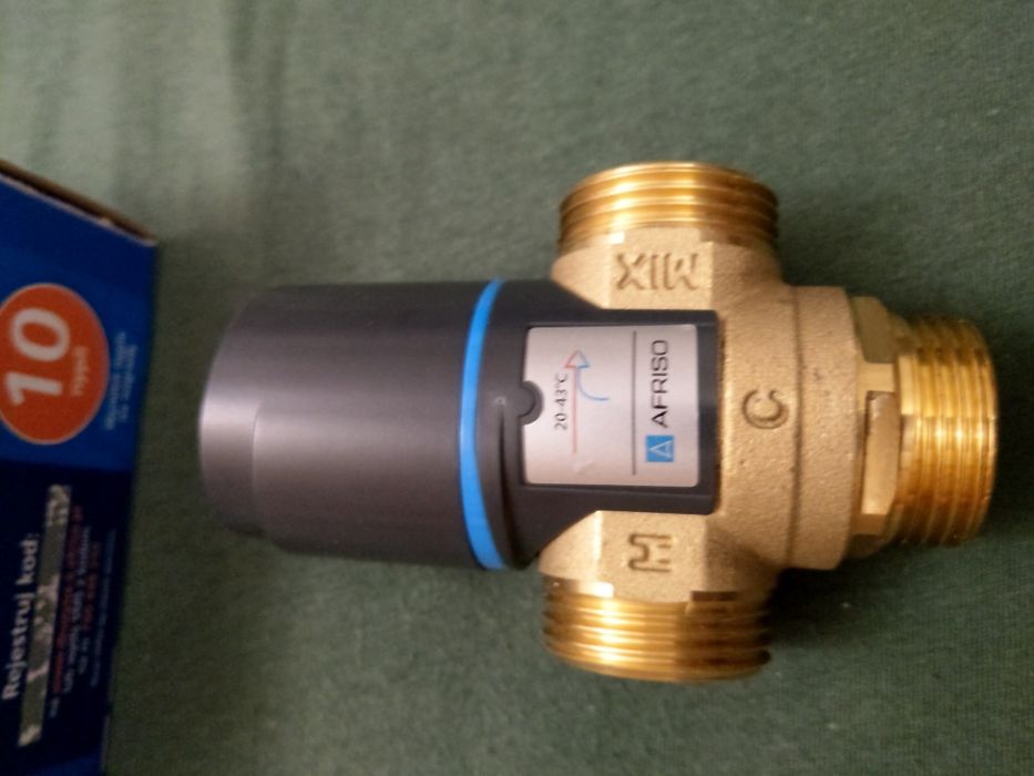 Zawór termostatyczny atm361oraz363afriso 1"oraz 561kvs2,5
