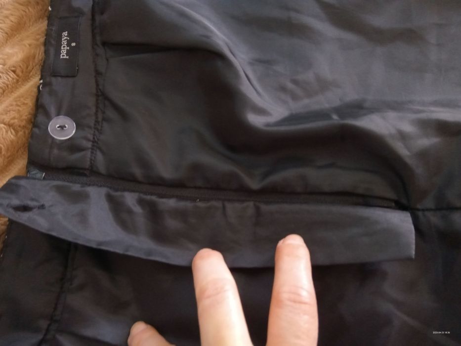 Спідниця Papaya у гарному стані