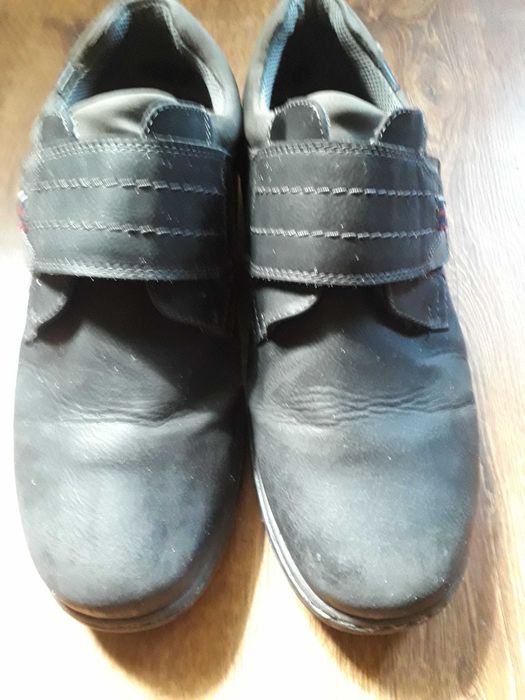 buty     robocze