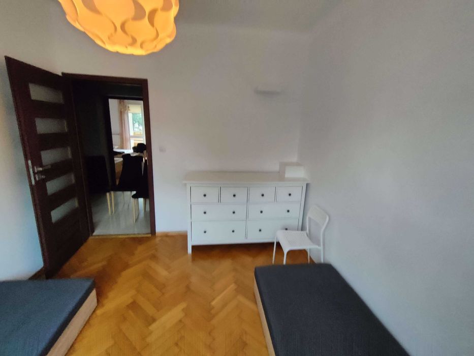 Mieszkanie 4 pokoje dla pracowników NDM ul. Malewicza 6 osób