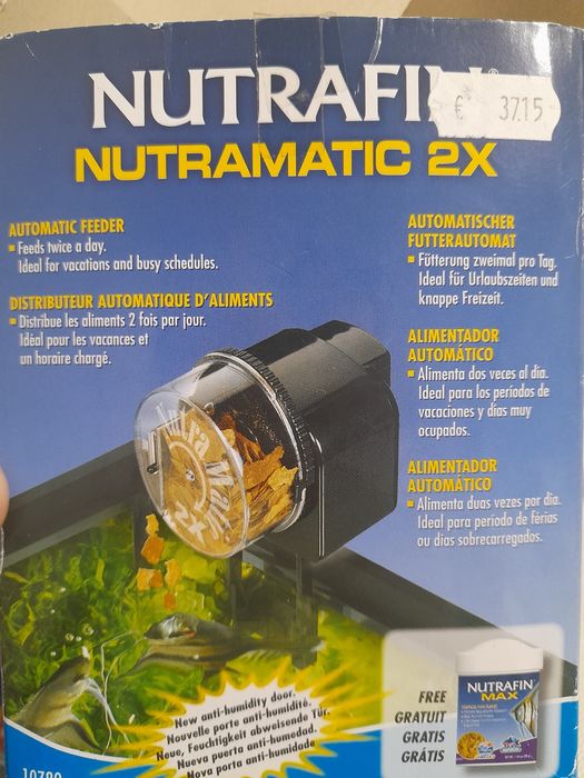 Alimentador automático de peixes