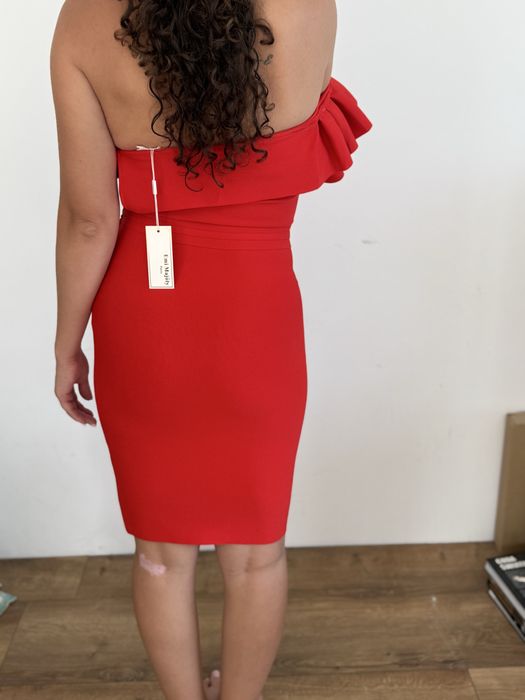 Nowa sukienka z metka