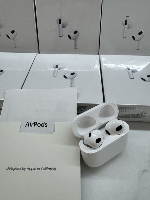 Навушники AirPods 3