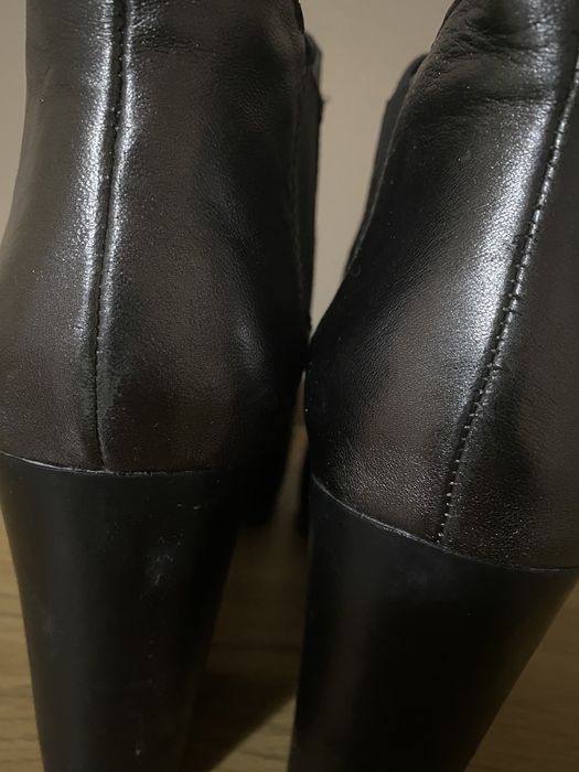 Skórzane botki Calvin Klein 37