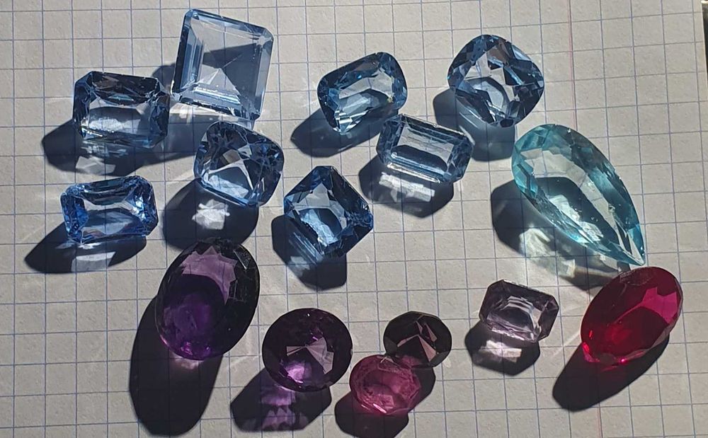 Kamienie szlachetne z odzysku, piękne