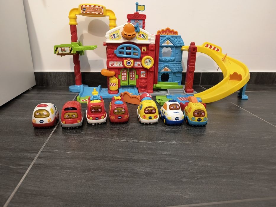 Remiza strażacka VTech tut-tut