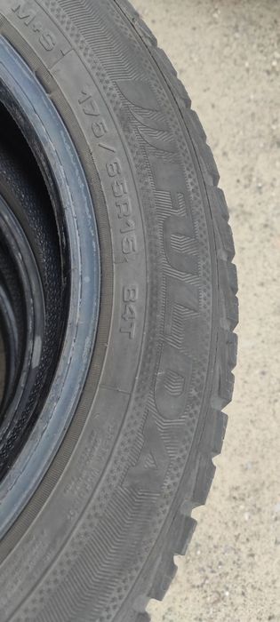 Opony zimowe z 2018r 5mm 175/65/15 Fulda 6N10,G6