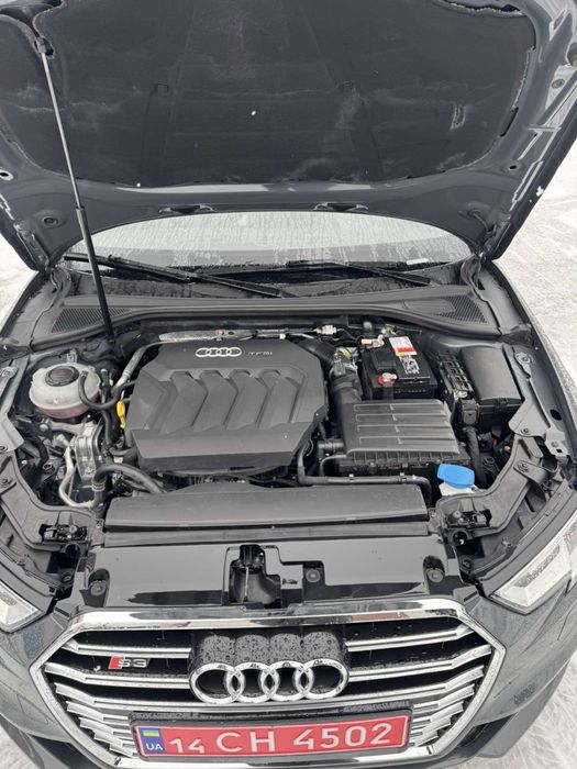 Продам Ауді А3 s-line 2018рік.