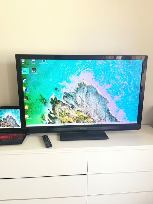 Telewizor marki panasonic 50cali