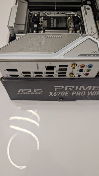 RAM DDR5 32GB (2x16gb) 5600mhz T-Force RGB + Asus Prime X670E-Pro Wifi