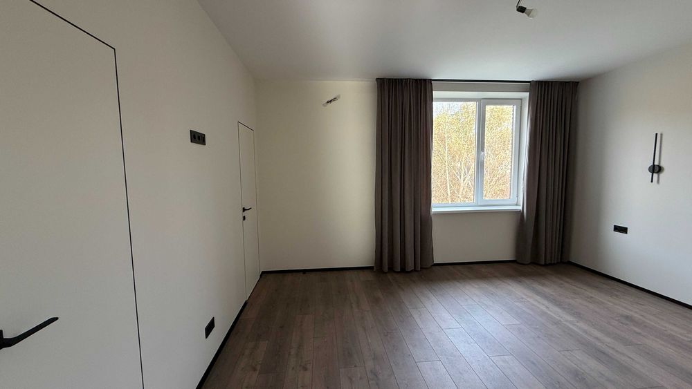 Продаж Сучасного Будинку з Ремонтом в Лісовій Частині с.Стоянка