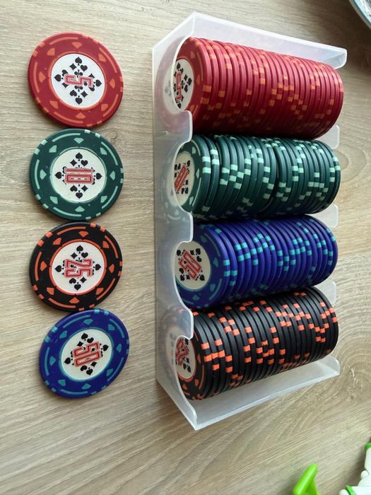 Texas Hold’em Poker Set на продаж