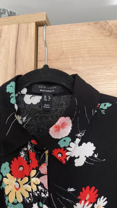 Czarna długa sukienka maxi new look wiosenna