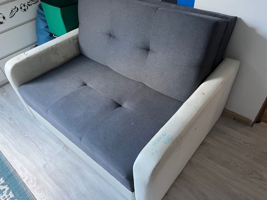 Sofa dwuosobowa