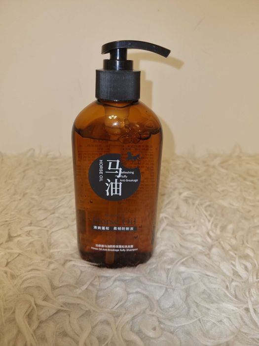 Szampon, olejek do włosów koński przeciw łamliwości Bioaqua nowy