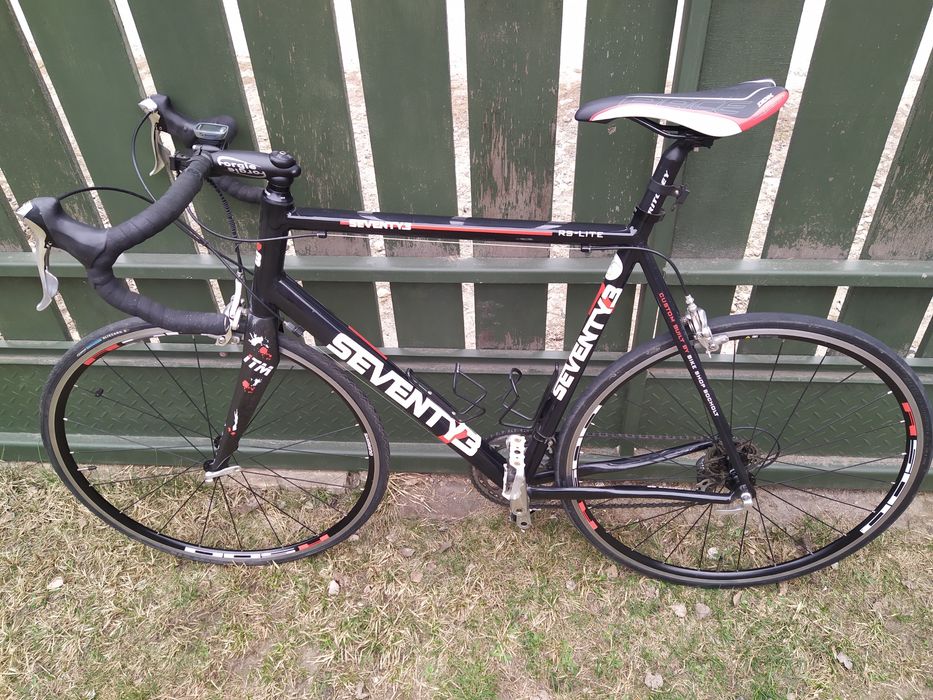 Sprzedam rower szosowy