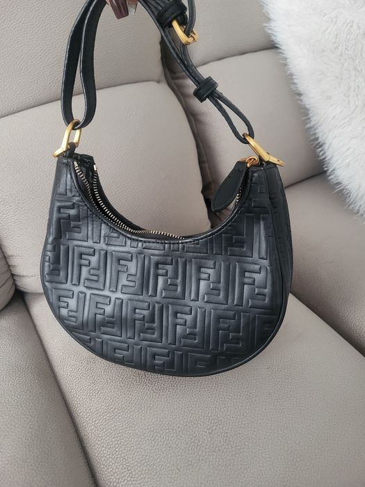 Fendi piekna torebka czarna jak nowa