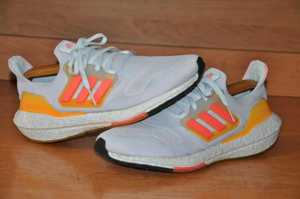 Кроссовки Adidas UltraBoost 22 salomon 41.5 \ 26 см