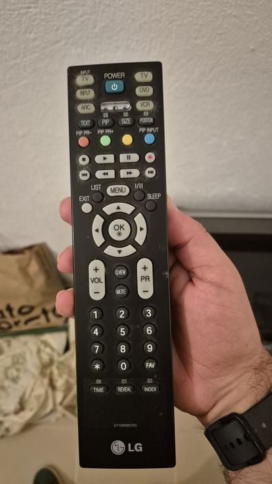 Televisão LG 40 polegadas - Antiga mas a funcionar